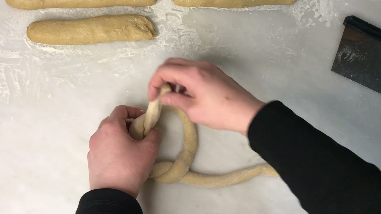 Ekşi Mayalı Siyez Unlu Simit Tarifi