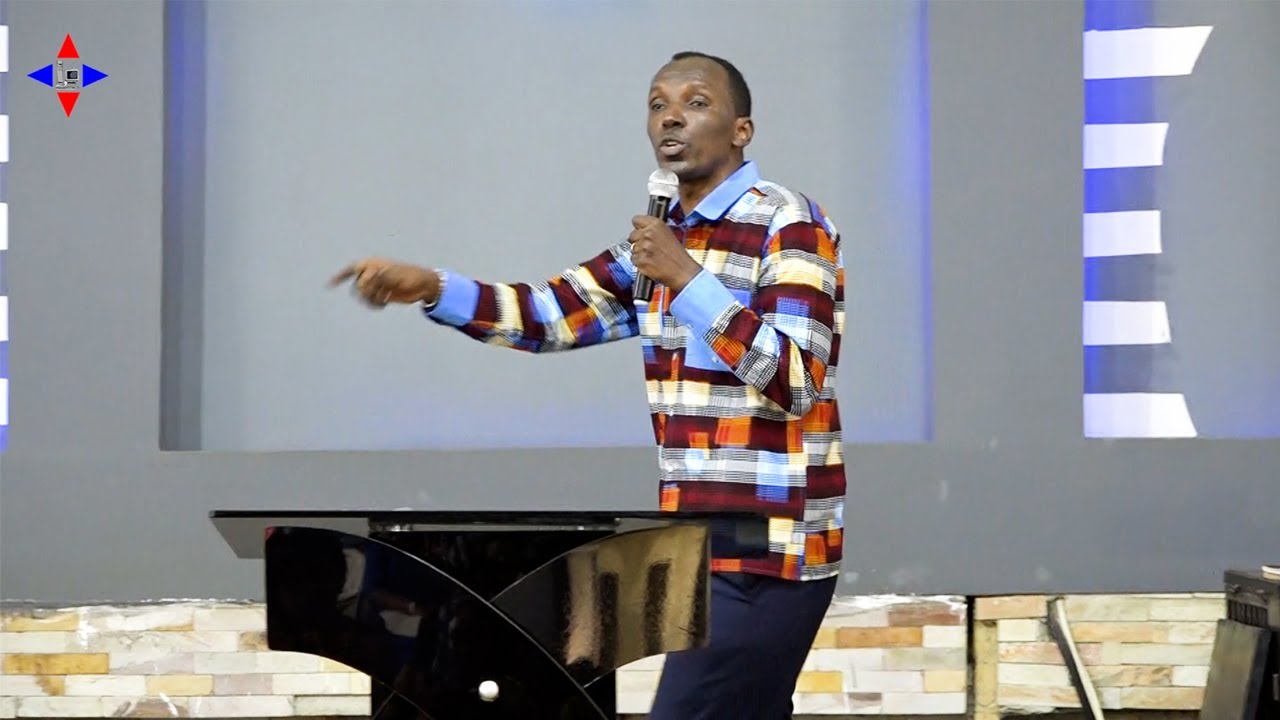 KWIHERERA NA NDIHO by Chris NDIKUMANA