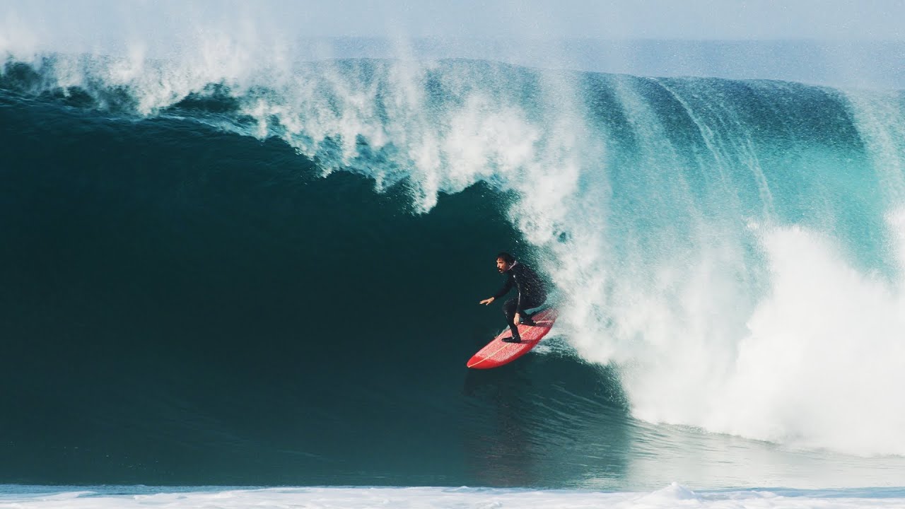NAZARE GOES OFF!!  WORLDS BEST BEACH BREAK???