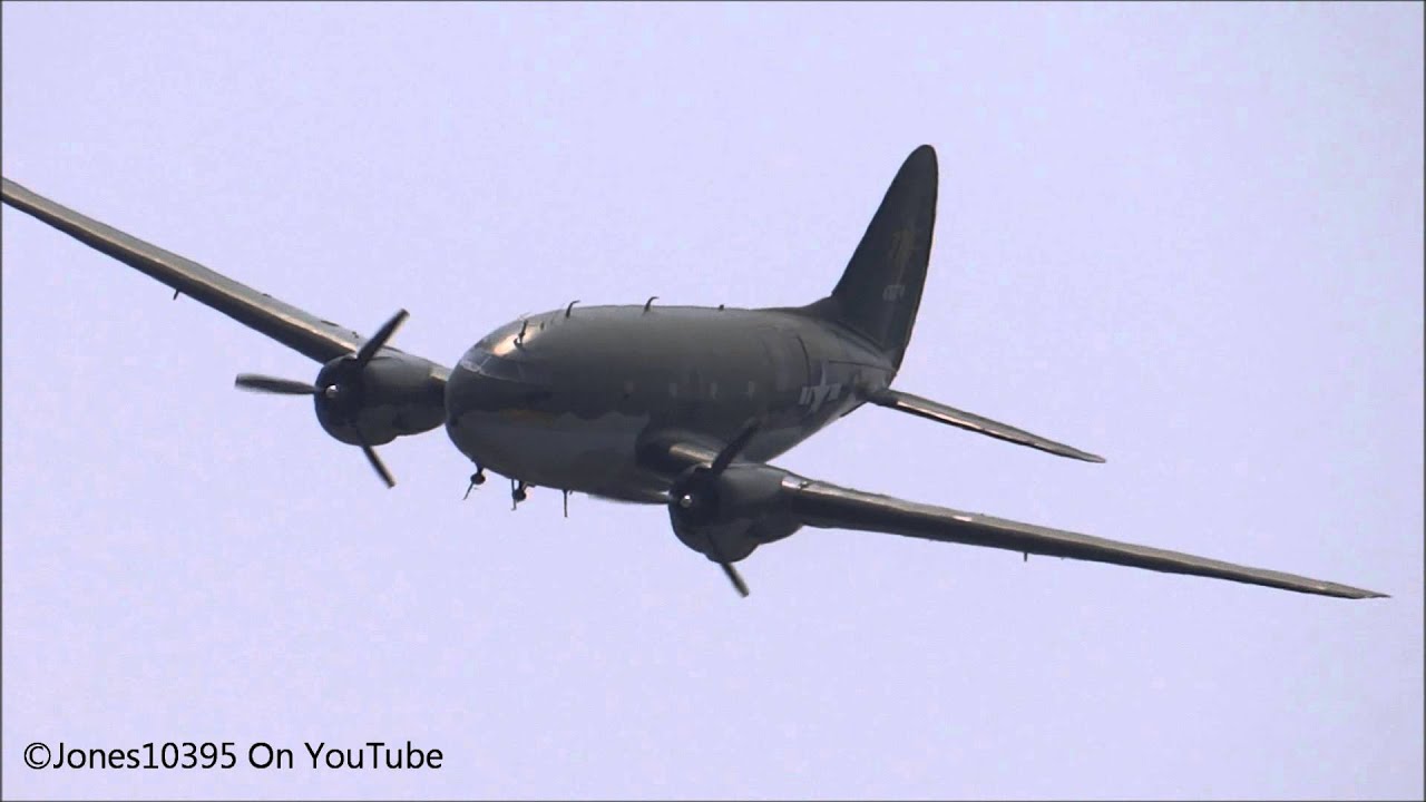 Curtiss C-46 Commando Demonstration