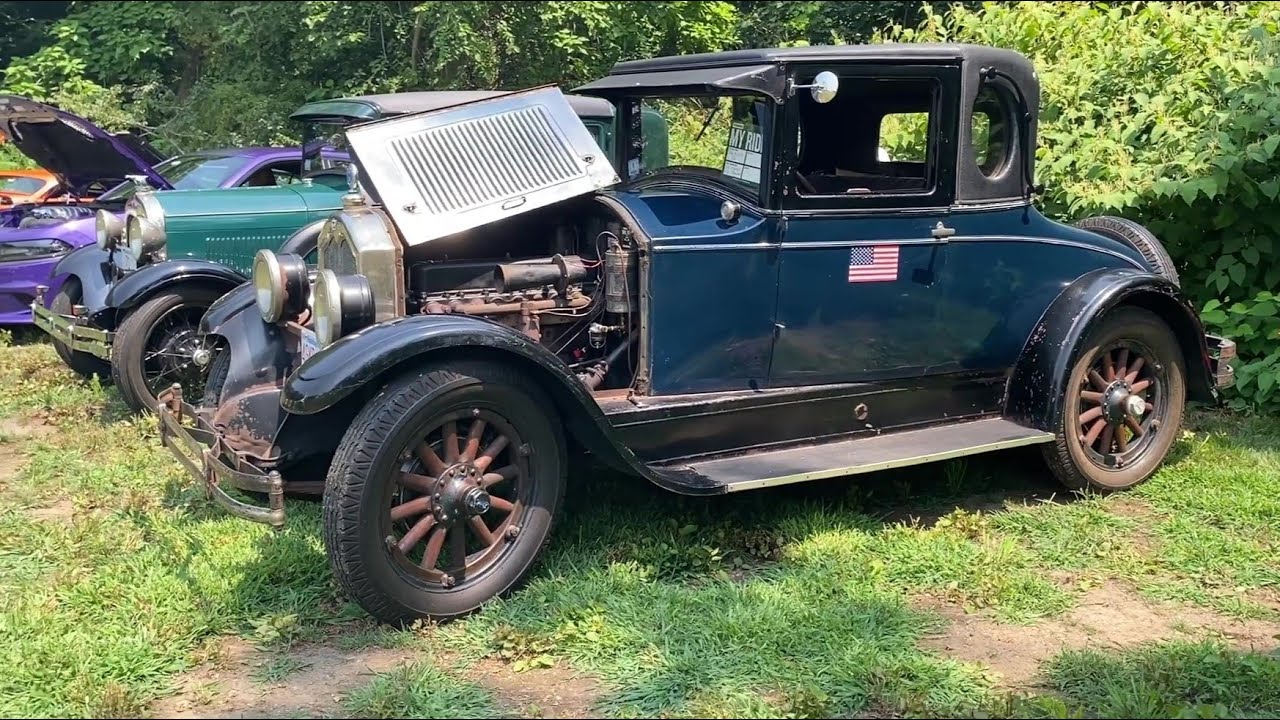 1926 UNRESTORED OLDSMOBILE