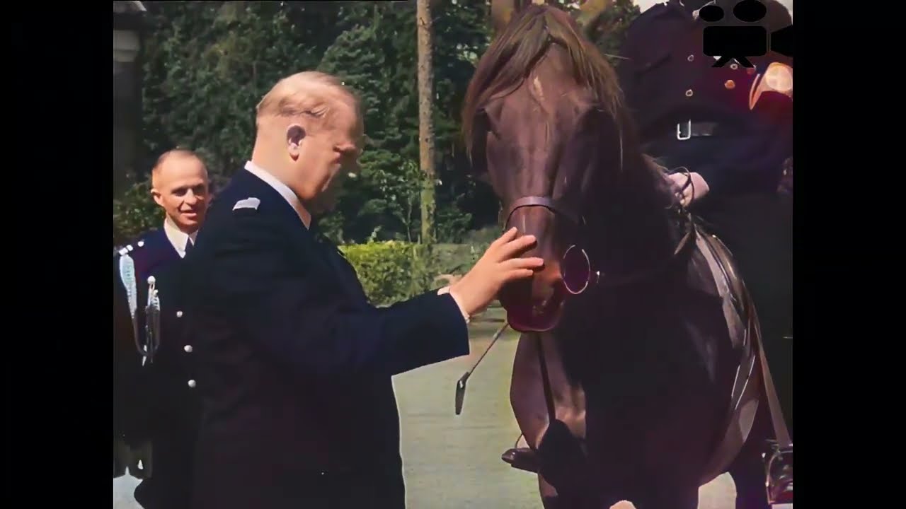 1942 Quisling f&aring;r en hest til sin 55 &aring;rsdag.