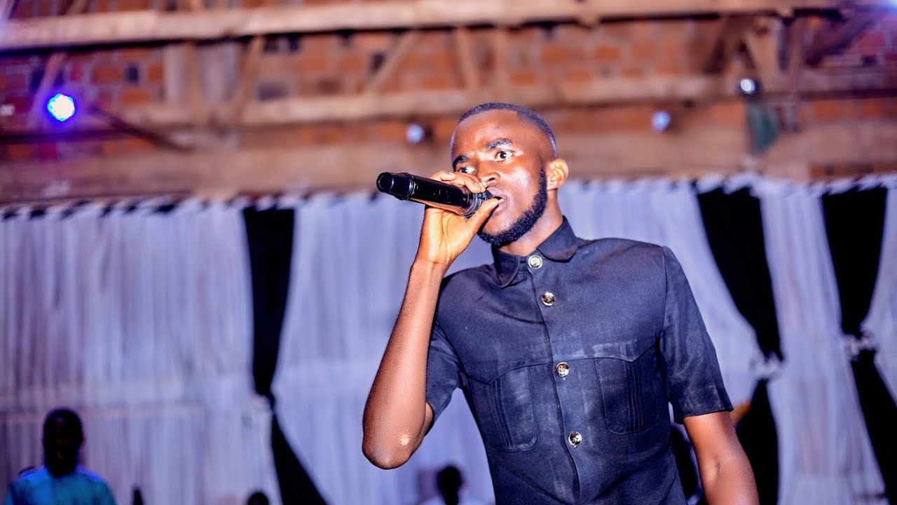 FPCT Mwilanvya Live Praise – Mhudumu Lucky JohnPraise Ya Kuzidisha – Lucky John @ FPCT Mwilanvya