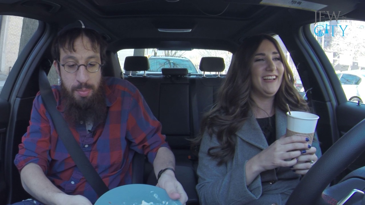Cruising & Schmoozing: Crown Heights Tour with Mendy Pellin!
