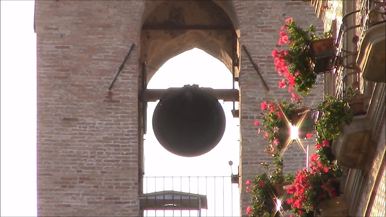 Campanone della Torre Civica di Osimo (AN) v.474
