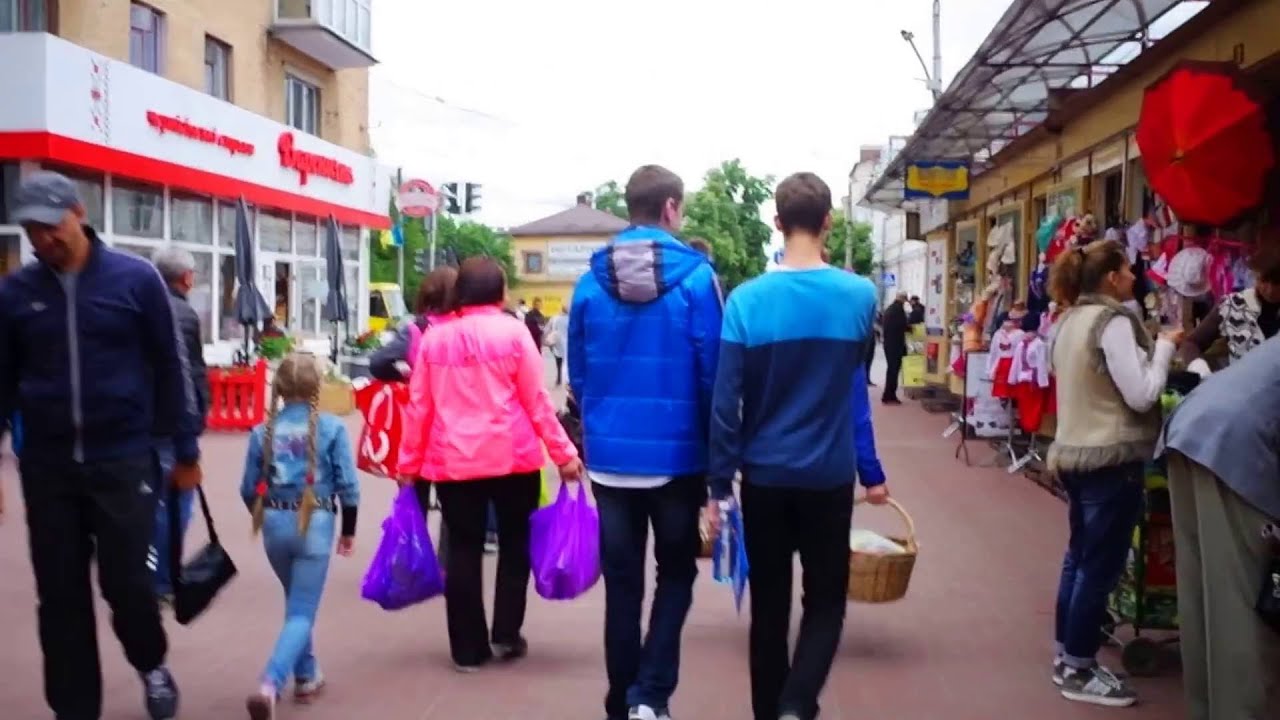 Walking in Chernihiv (Ukraine)