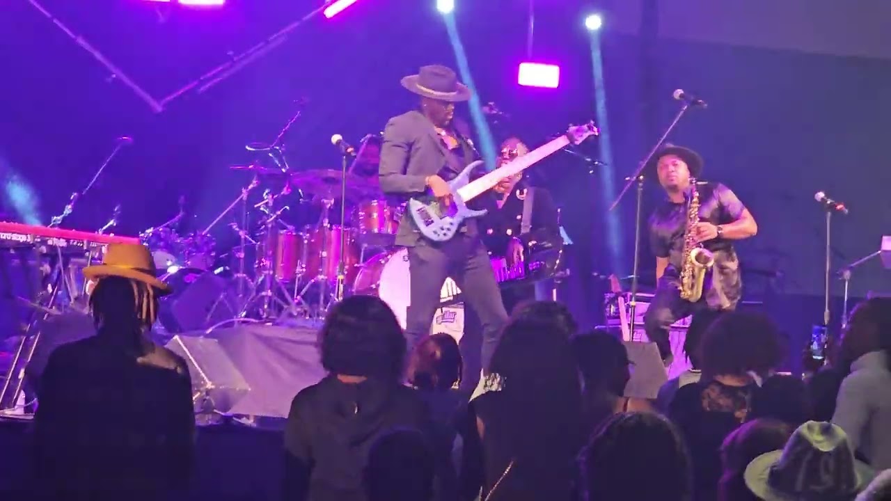 Smooth Jazz Julian Vaughn  11/09/23    @Legacy Jazz Festival