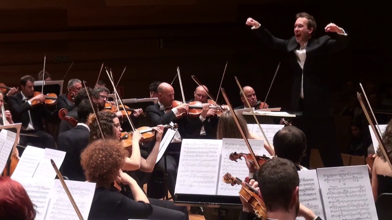 Andrew Gourlay conducts Tchaikovsky Symphony no.5