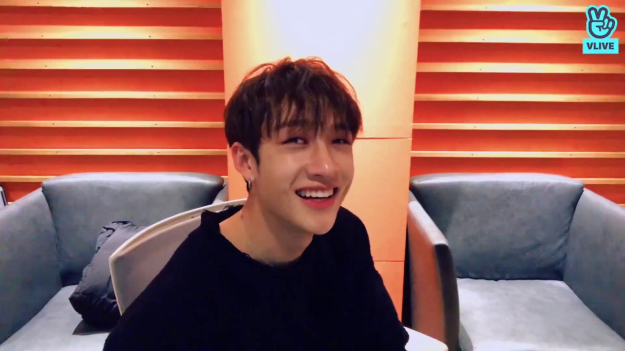 Stray Kids Bangchan listening to EXO 'Obsession'