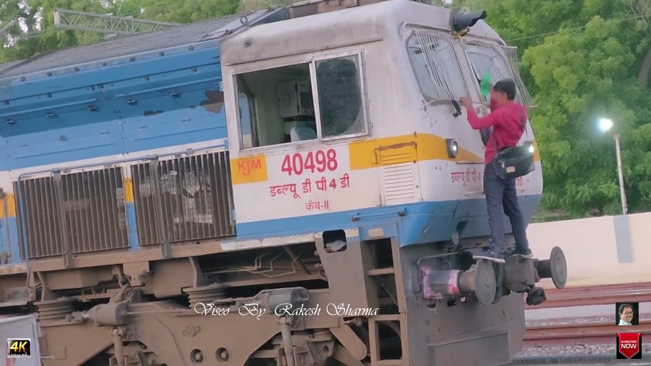 16588  बीकानेर   यशवंतपुर एक्सप्रेस ट्रेन को ट्विन इलेक्ट्रोमोटिव से ड्यूल इलेक्ट्रोमोटिव लोकोमोटिव