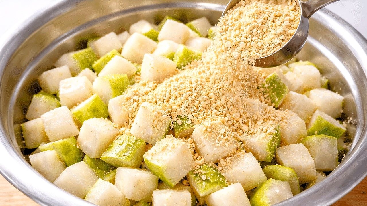 깍두기에 '풀국' 대신 '이것' 넣으세요! 절이지 않아도 1년 내내 아삭아삭 무르지 않는 비법