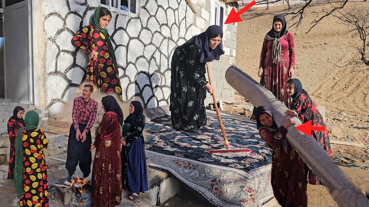 Gol Afrooz came to Hakimeh's aid to wash the carpet. Rajab installed the new windows.