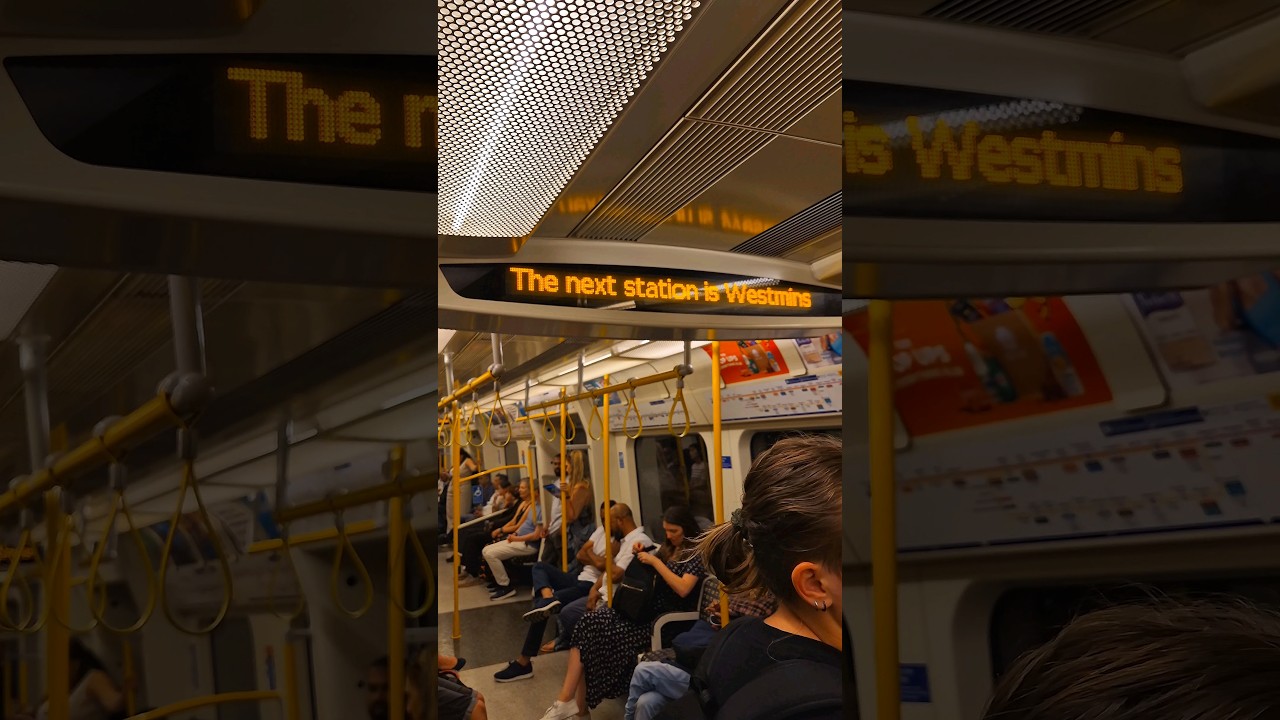 London Underground S7 Tube Stock District Line Train Announcement