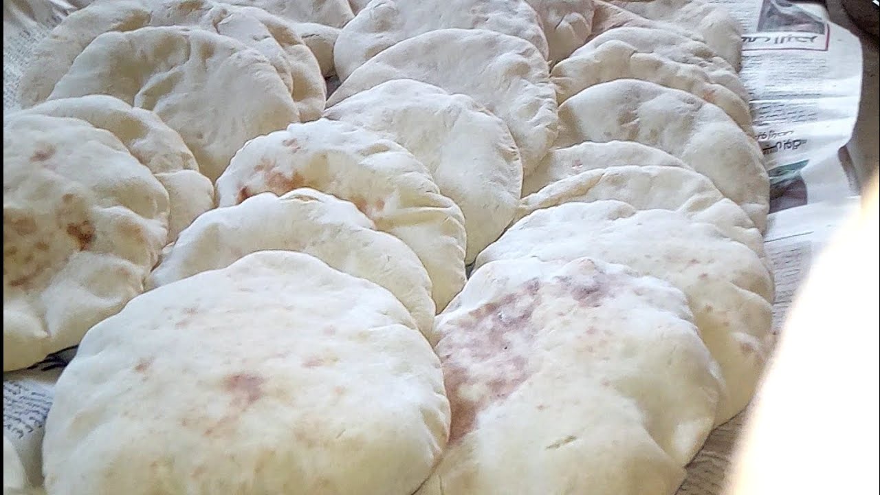 طريقه عمل عيش الحواوشي في البيت بكل سهوله