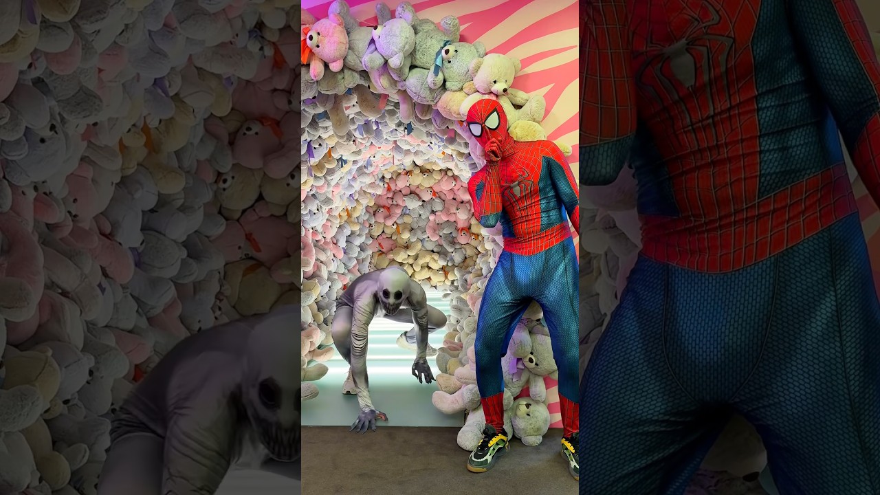 Spider-Man scared the villain in a funny way😂 #spiderman