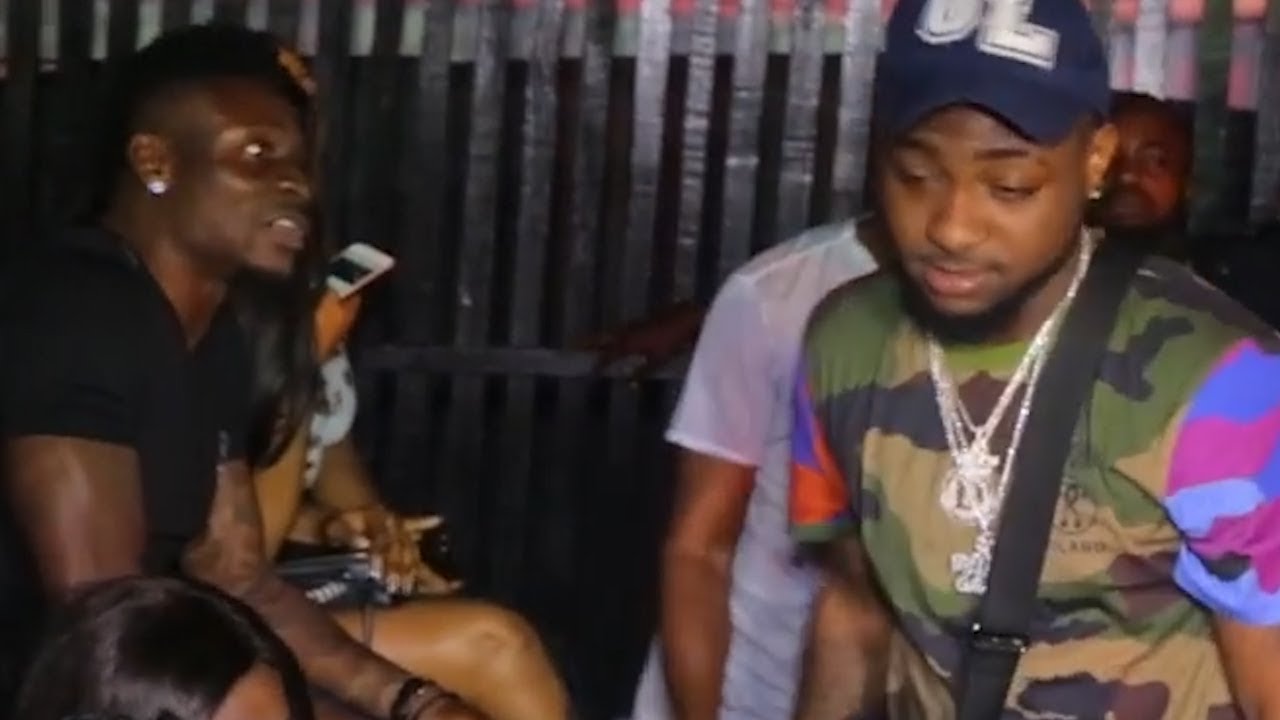 DAVIDO AND OBAFEMI MARTINS SHOW REPECT FOR K1 DE ULTIMATE ON STAGE