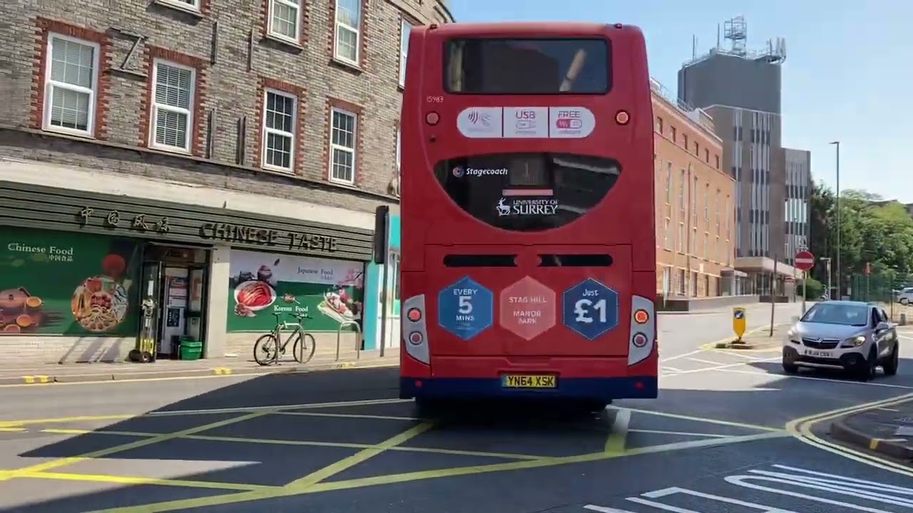 Buses in Guildford August 2022