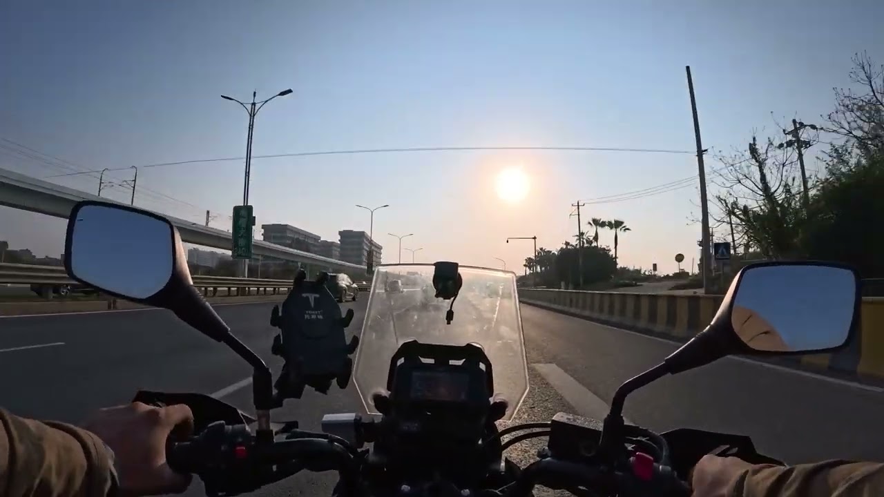 Ride motorcycle go to work (March 17 ,2026 ,in the morning),the road view
