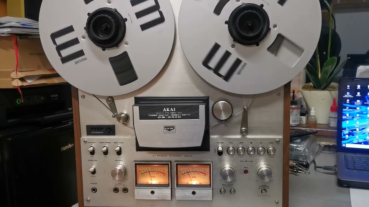 AKAI GX630D