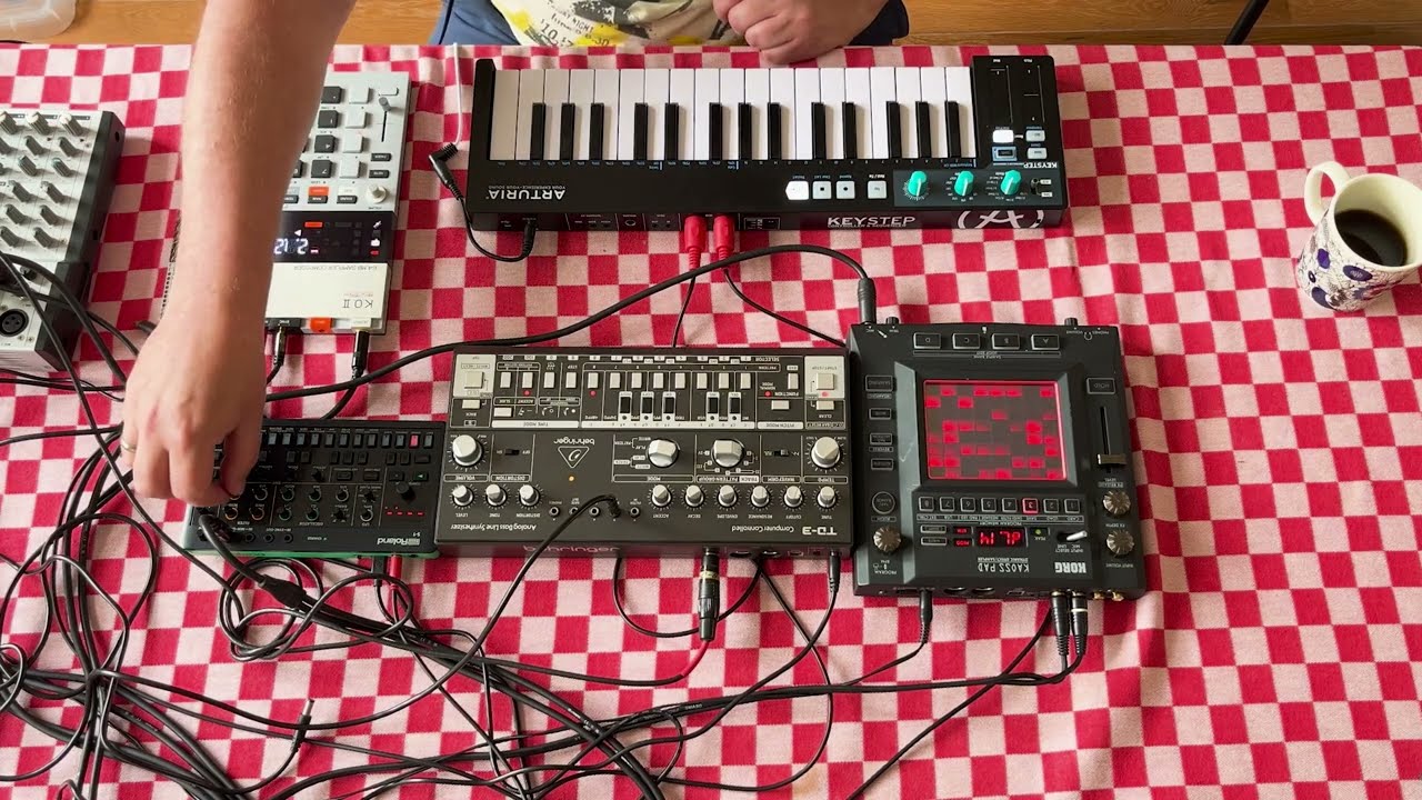 Jam 14 - with EP–133 K.O. II, Roland S-1, Keystep and Kaoss Pad 3