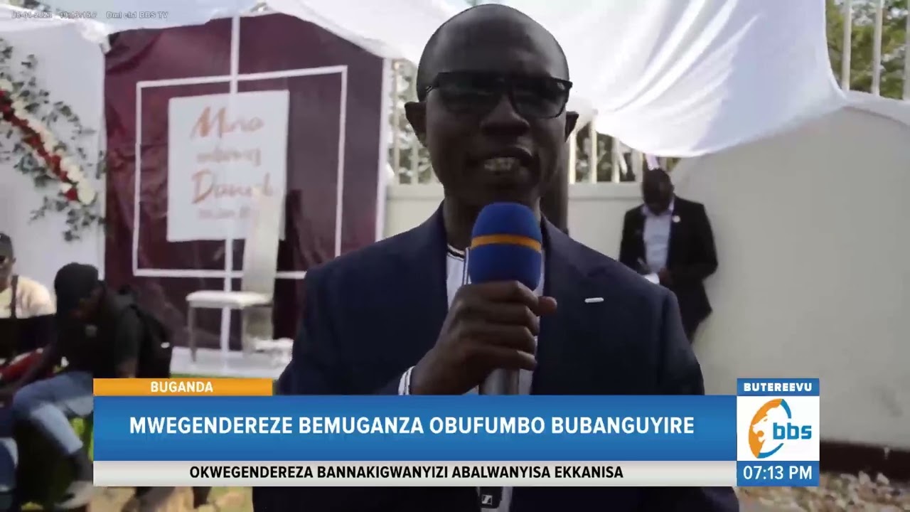 Owek  Joseph Kawuki Alabudde Abanoonya Ababeezi, Mwegendereze Bemuganza Obufumbo Bubanguyire