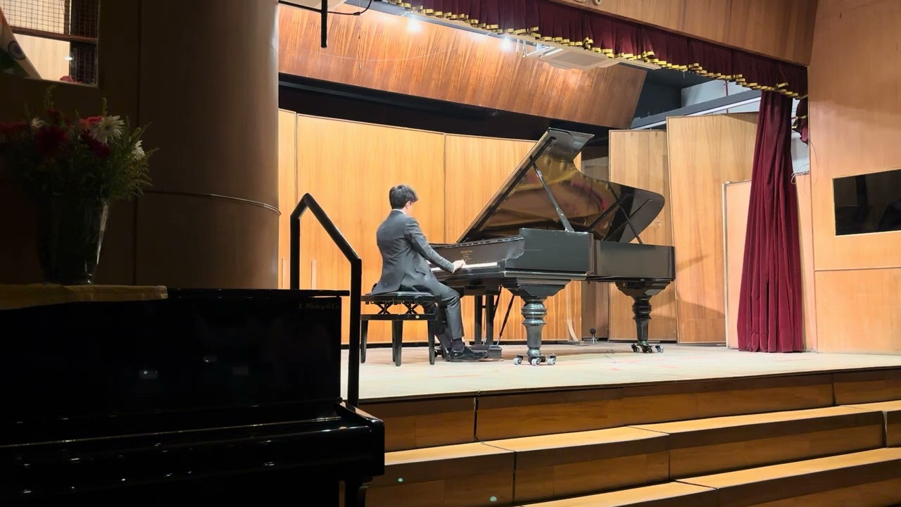 Chopin Polonaise Op. 44