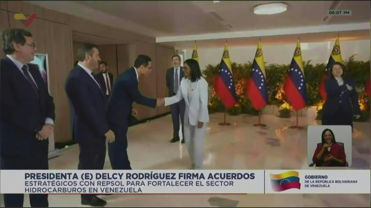 Venezuela amplía convenio gasífero con Repsol y Eni | AFP