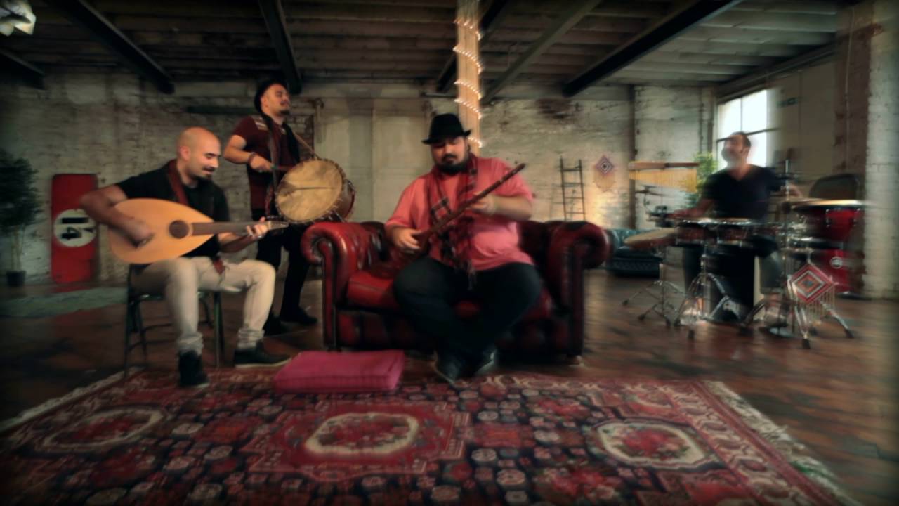 Shaparak- Ali Azimi Ft. Ajam (Official) - شاپرک - علی عظیمی و عجم