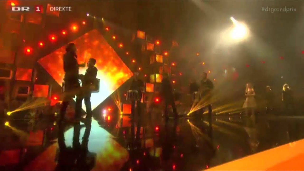 Emmelie De Forest synger Only Teardrops til Dansk Melodi Grand Prix 2014