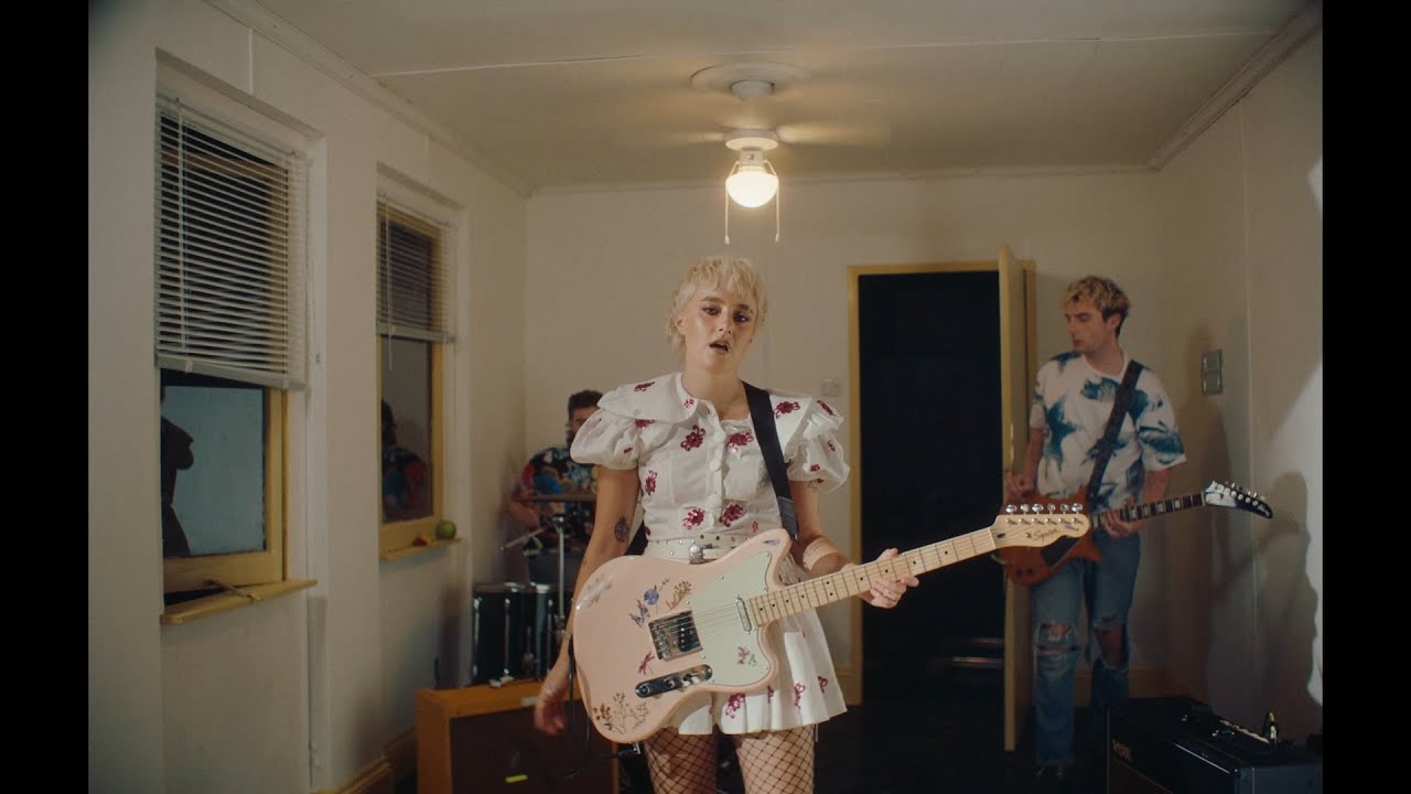 NewDad - Roobosh (Official Video)