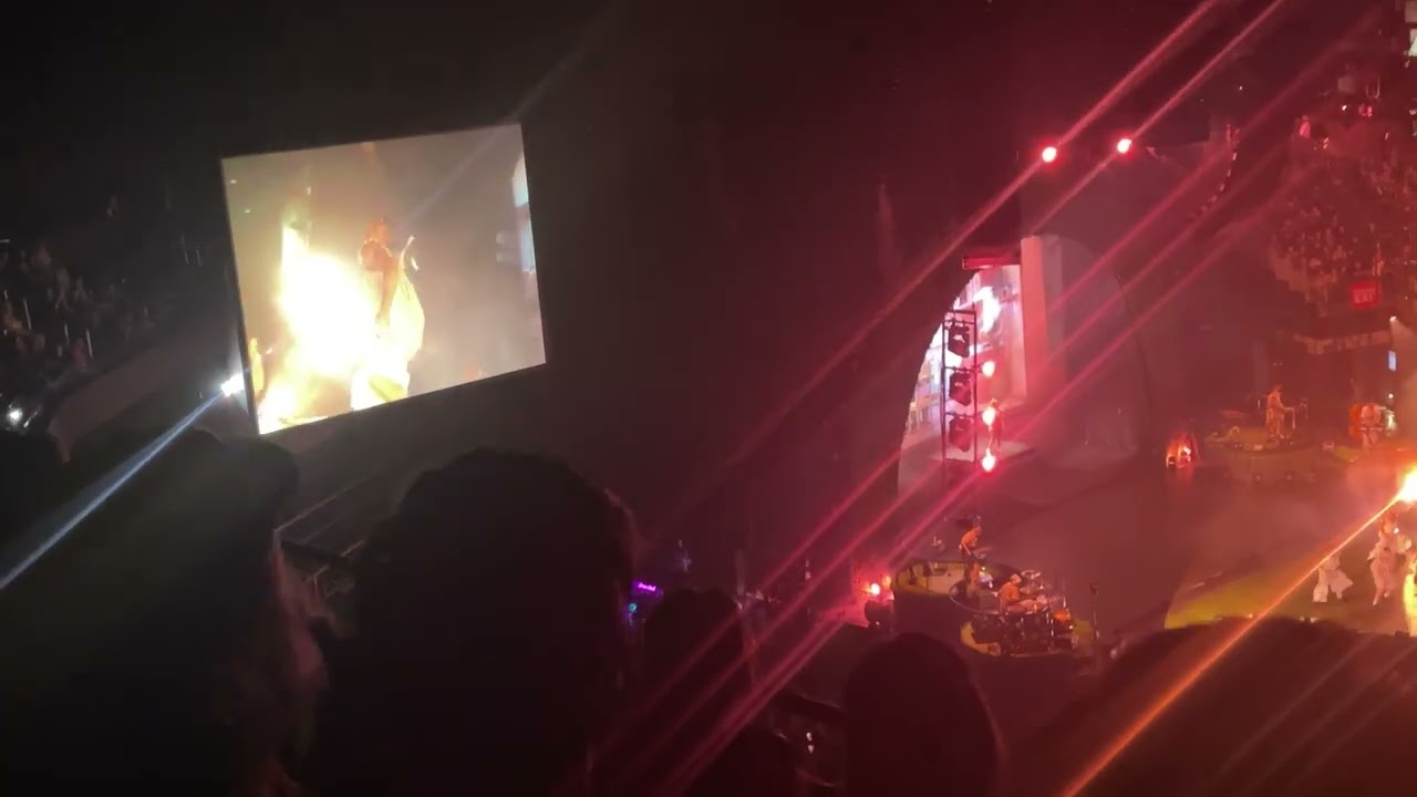 240510 #4 - trilogy tour melanie martinez (dollhouse, sippy cup)