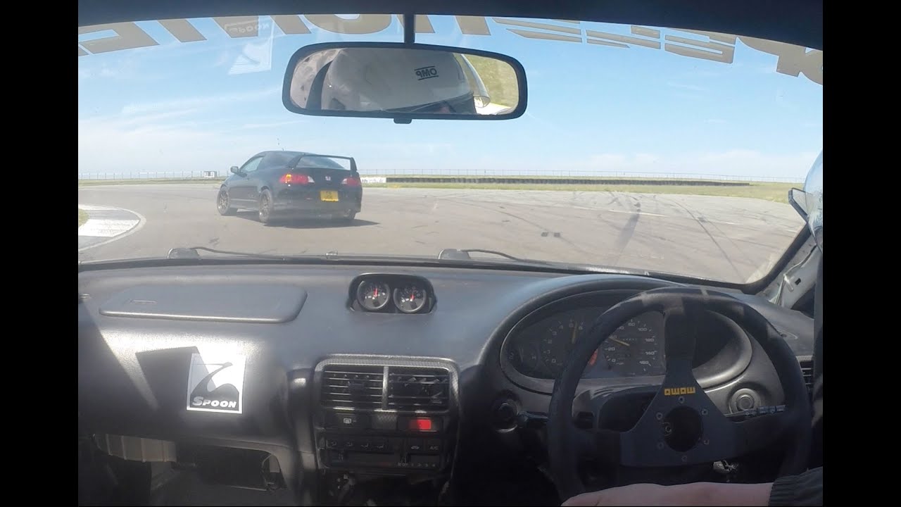 @DannyDC2 vs @DC5RMike at Anglesey Circuit 04/06/15