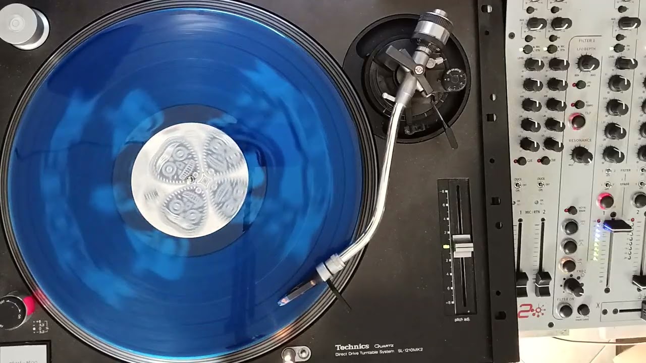 Melly–The Blue Clover A1 Toast