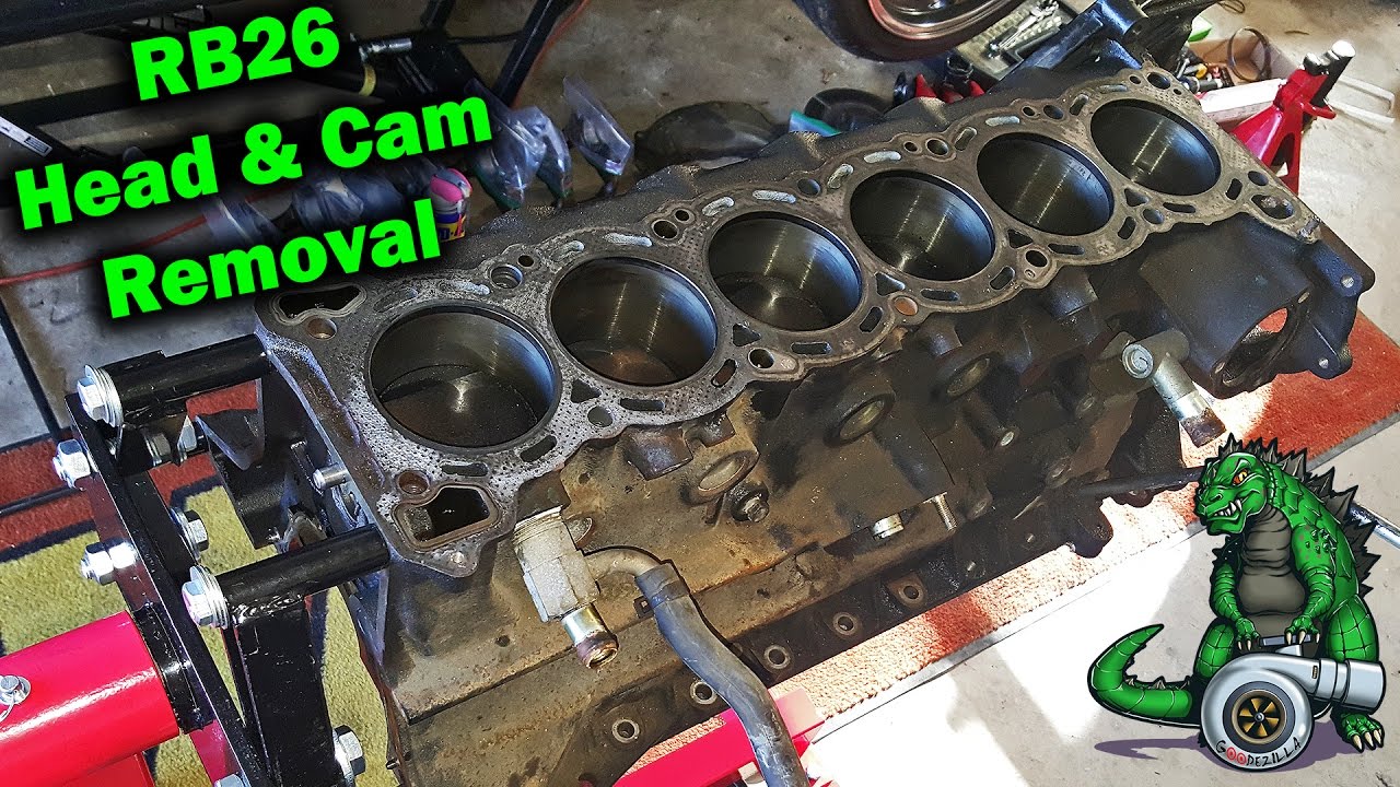 RB26 Head and Cams Removal | Broken Head Bolt