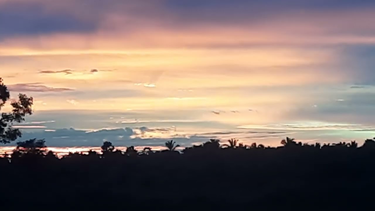Balannako  hiru besa yana hendewaka batahira ahase  sundarathwaya❤️❤️❤️