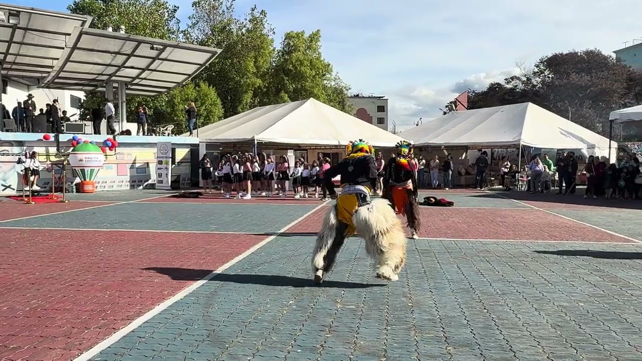Plaza Cívica Eloy Alfaro