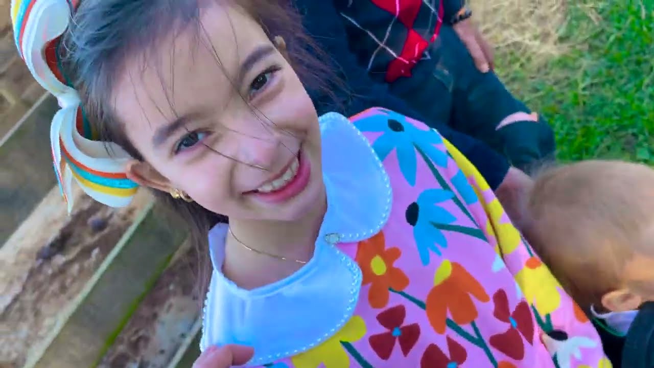 Vlog na Fazendinha com o bebê Gabriel | Jéssica Godar e Laurinha e Helena e Gabriel