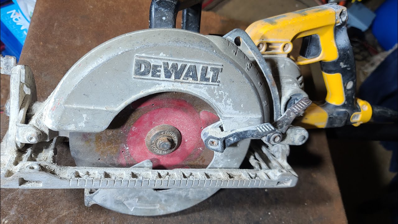 DeWalt Worm Drive Saw Basic Maintenance Guide