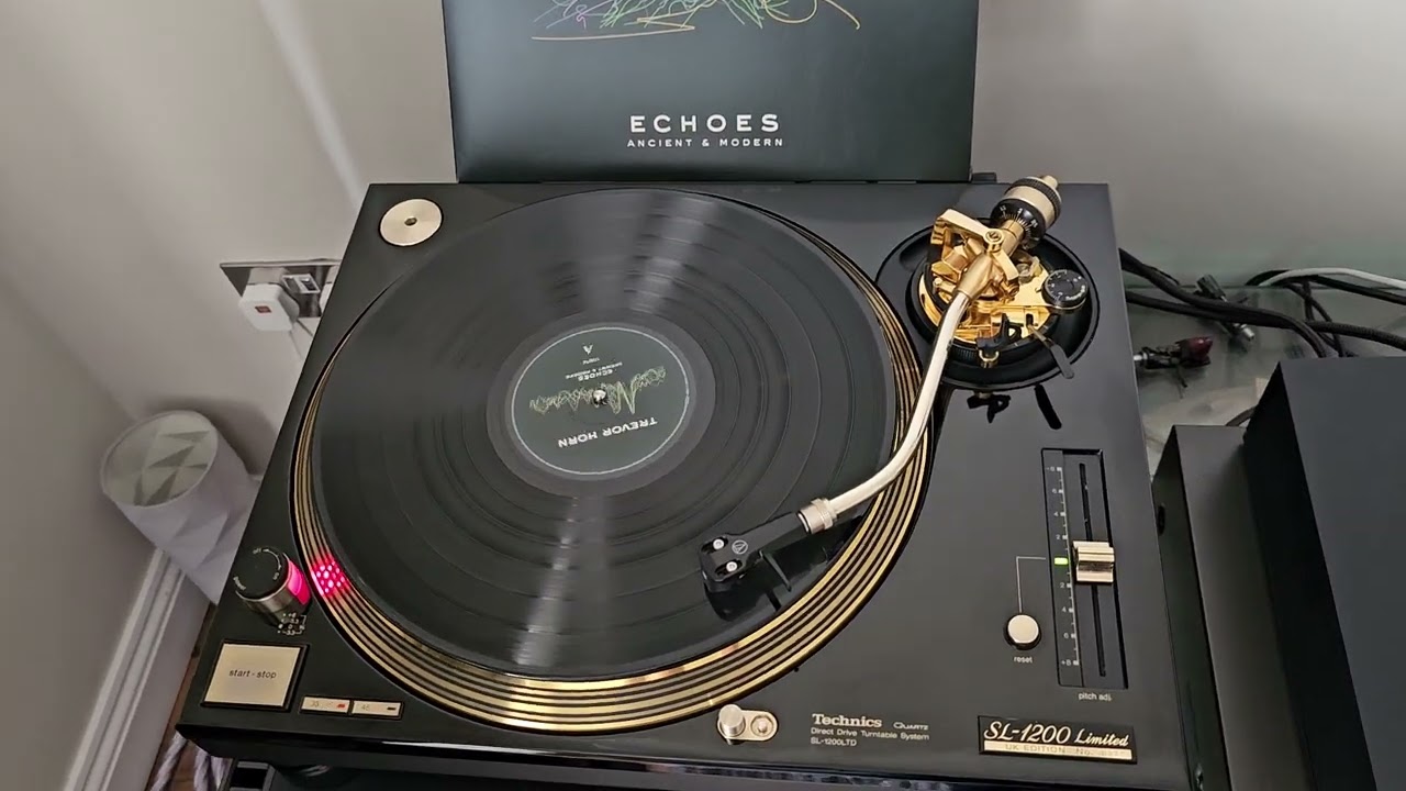 Focal Sopra 2 / Technics SL 1200 LTD /  Hana SL MK2 / Michi X5