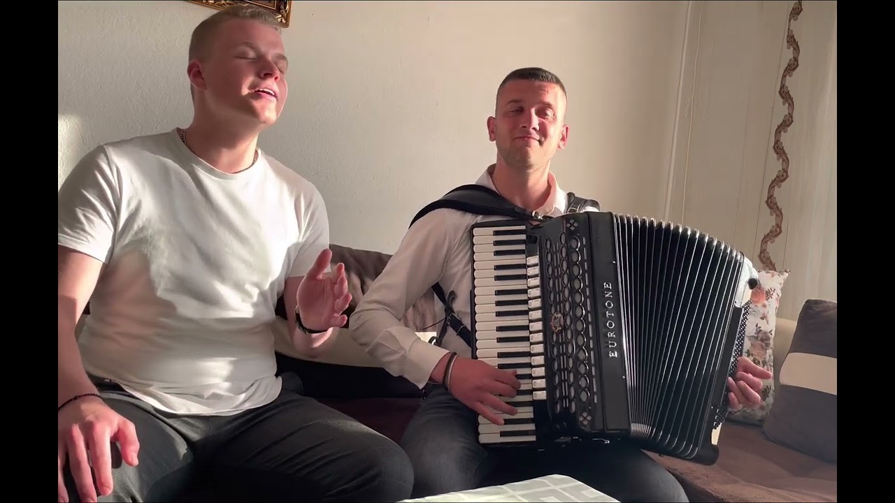 Matej Tusevski & Milan Kocev - Edna misla imame - COVER ( Vojo Stojanoski )