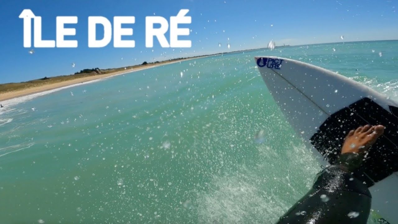 JOLI SURF SUR L'&Icirc;LE DE R&Eacute; DANS UNE EAU TRANSPARENTE !