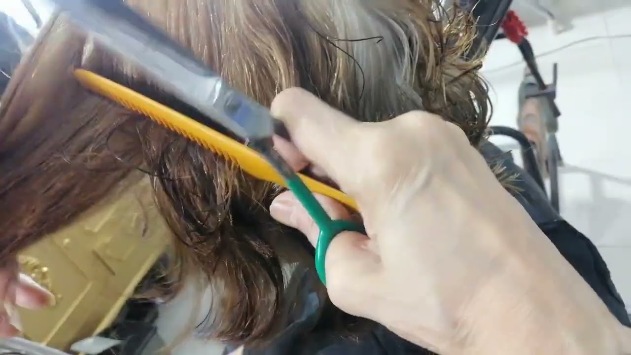VEJ LAER HAIR CUT IS VERY BEUTY FULL 