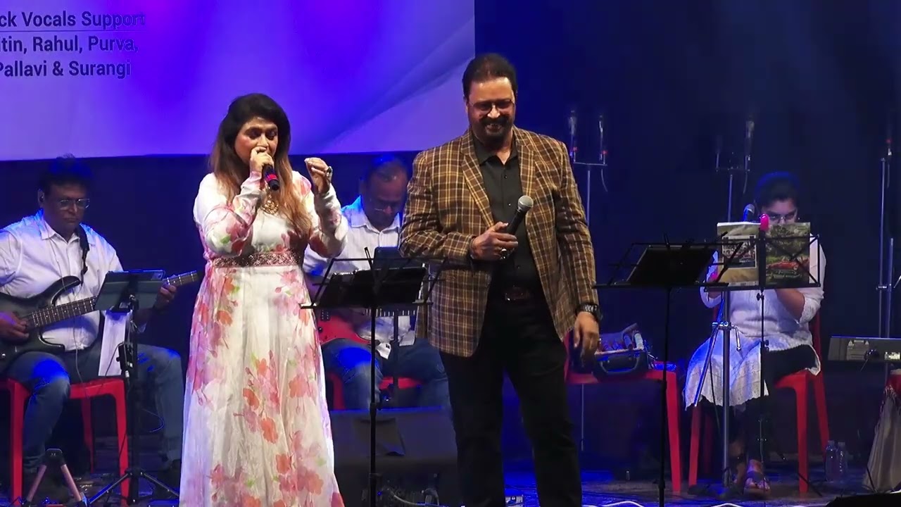Farz (singers: Mukesh and Lata MangeshkarMusic Director: Laxmikant-PyarelalLyricist: Anand Bakshi