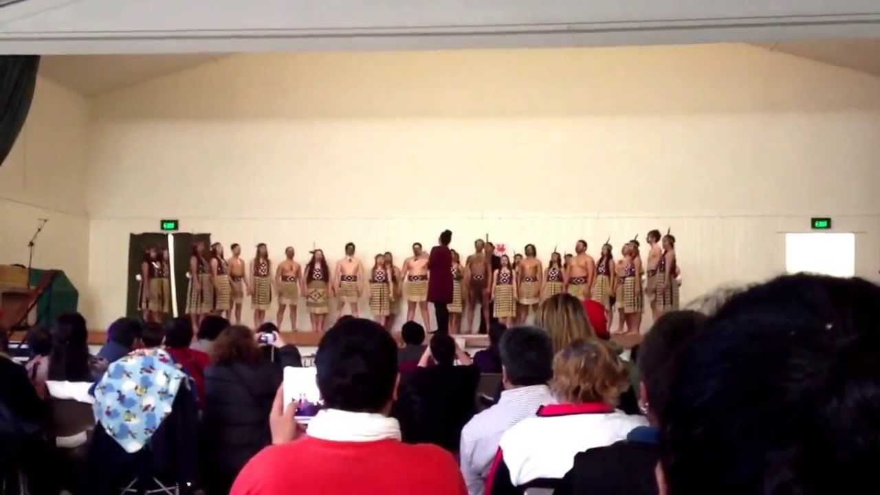 Te Whanau Tahi - Waiata Tira, Regionals 2013
