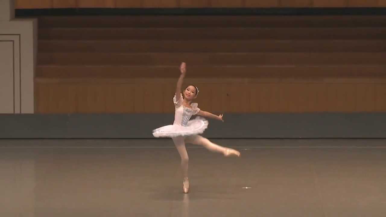 「コッペリア」スワルニダ 第３幕 バリエーション　「Coppélia」Swanilda variation