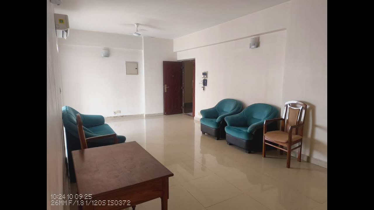 3 BHK 1458sqft Semifurnished Apartment 📍 South City Residency, Prince Anwar Shah Road 📞 8910876501