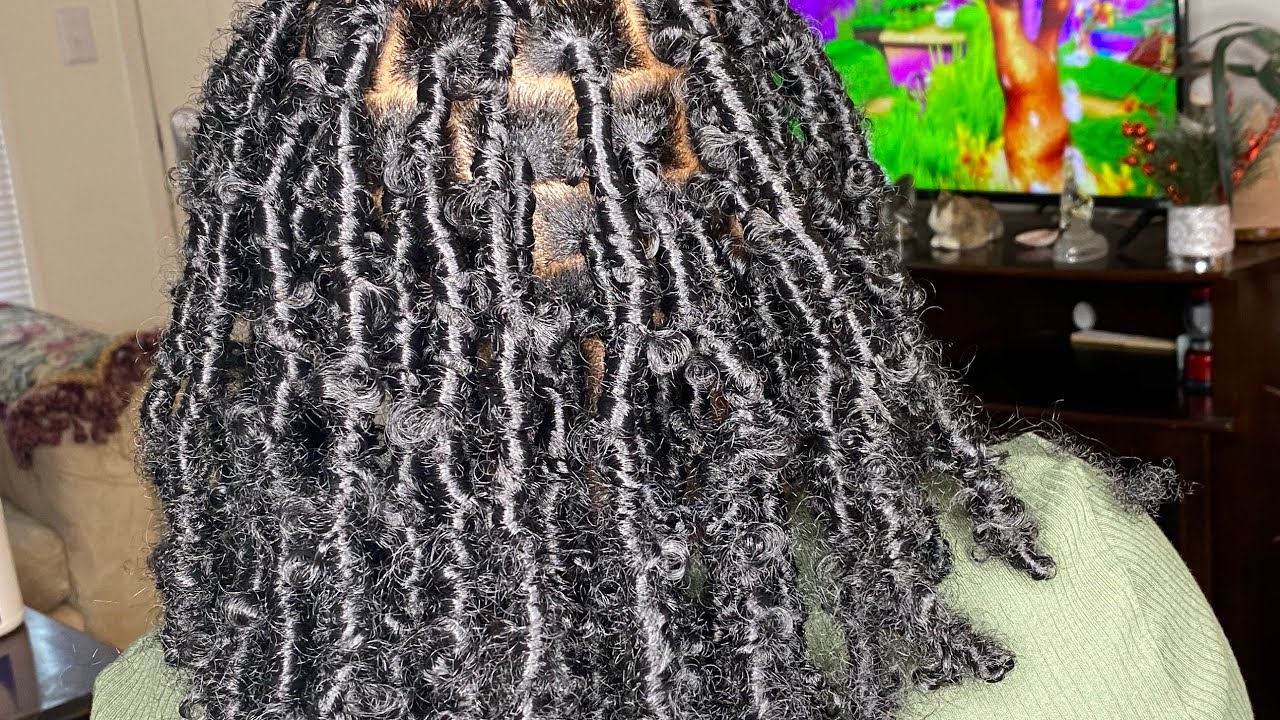 BUTTERFLY LOCS TUTORIAL USING PASSION TWIST HAIR|BOB LOCS