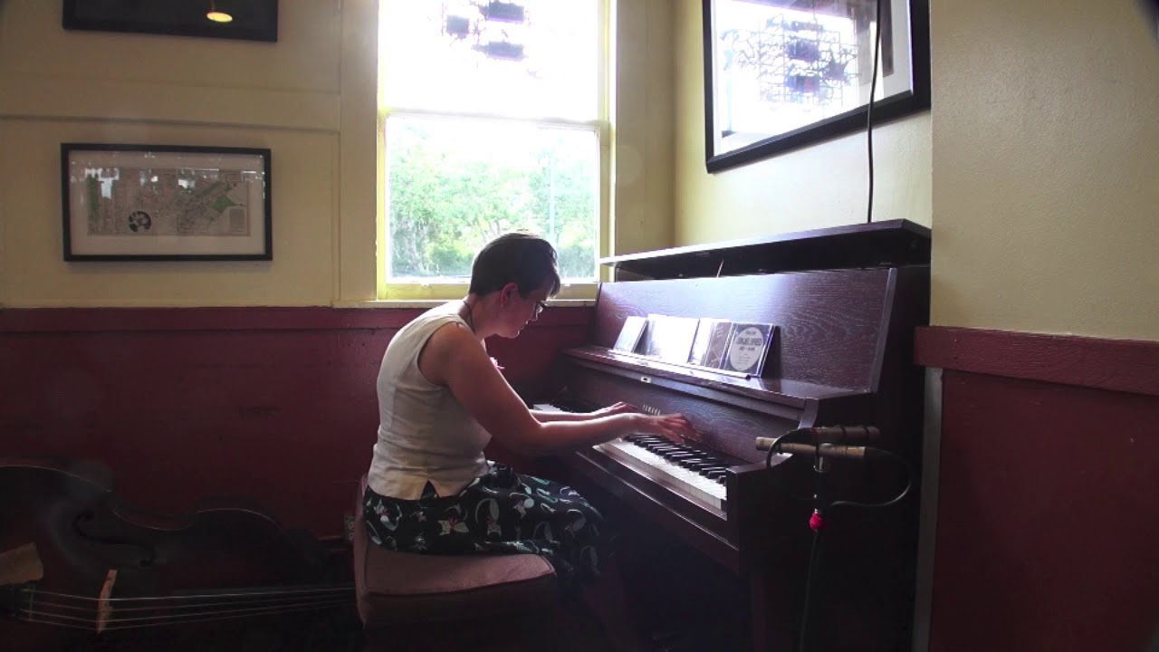 Virginia Tichenor at Pier 23   