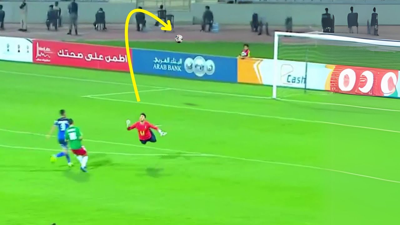 When goalkeepers make unexpected BLUNDERS