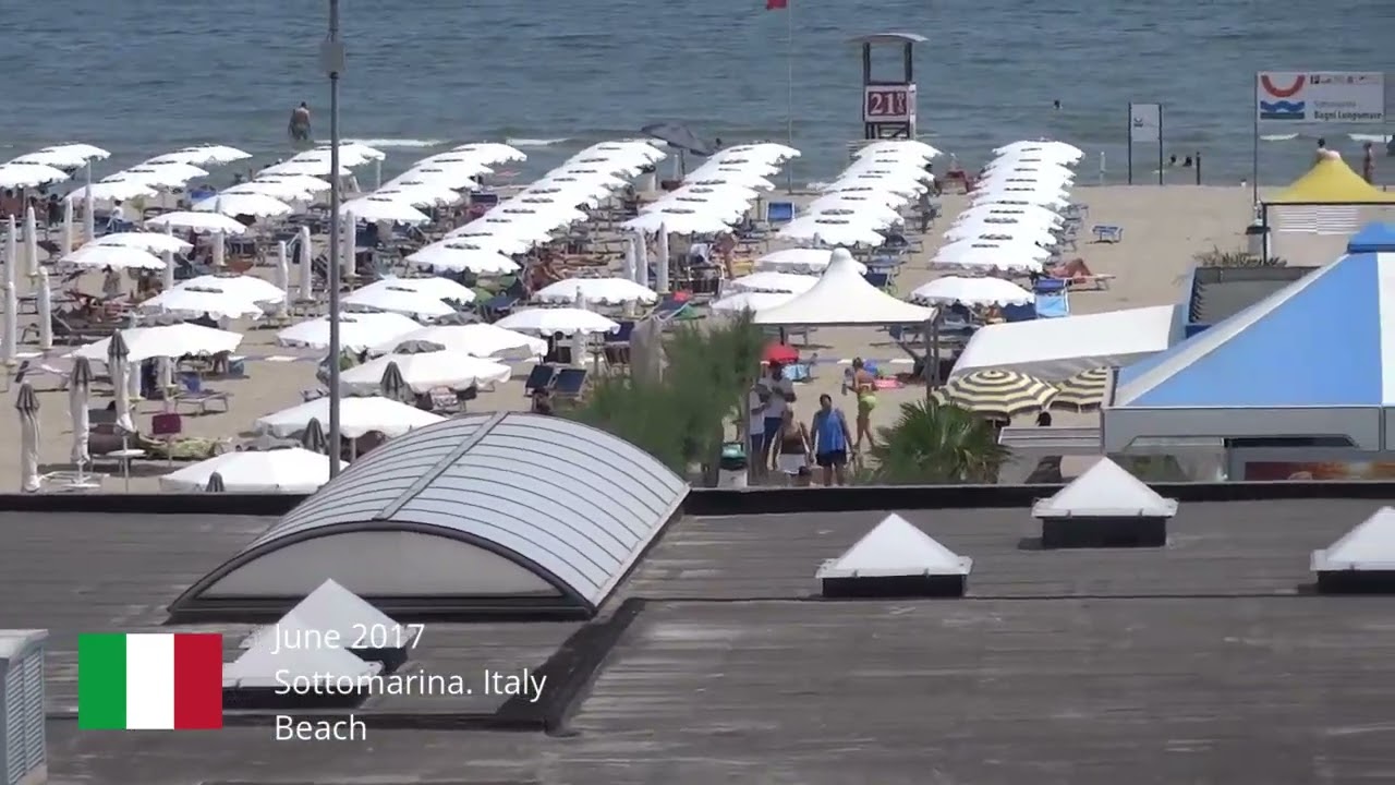 Sottomarina, Italy /// Beach /// Vodo Travel